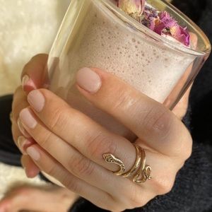14k Solid Gold Handmade Kundalini Serpent Snake Ring.

Available in sizes 4-10